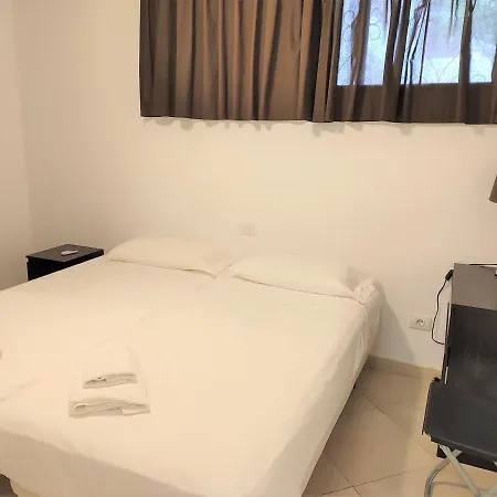 Apartment Sarah En Parque Santiago 1 Playa de las Americas (Tenerife)